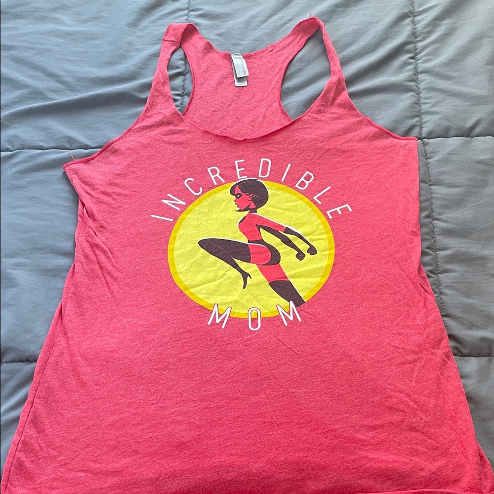 Incredible Mom Graphic Pink Tank Top